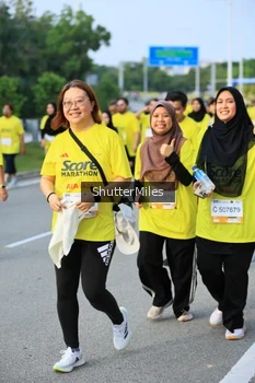 Runner Photo 2202796