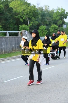 Runner Photo 2202800