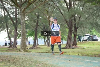 Runner Photo 2202810