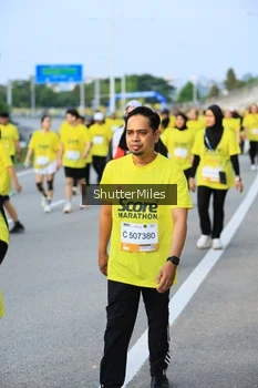 Runner Photo 2202813