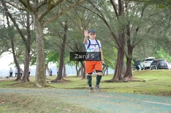 Runner Photo 2202814
