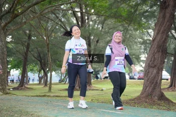 Runner Photo 2202890