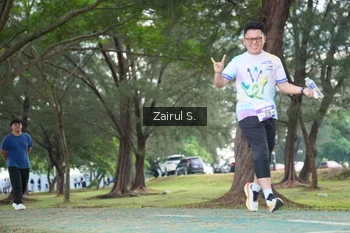 Runner Photo 2202900