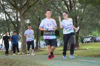 Runner Photo 2202901