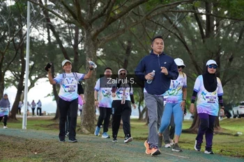 Runner Photo 2202932