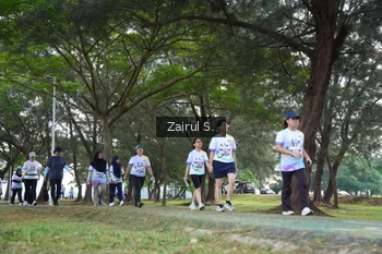 Runner Photo 2203011