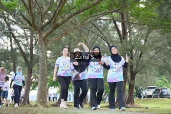 Runner Photo 2203041