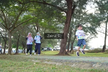 Runner Photo 2203071