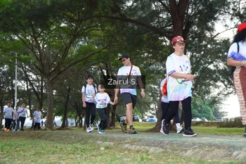 Runner Photo 2203121