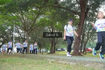 Runner Photo 2203135