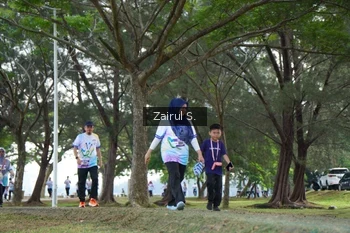 Runner Photo 2203256
