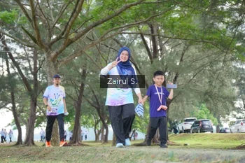Runner Photo 2203276