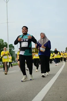 Runner Photo 2203537