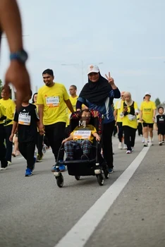 Runner Photo 2203601