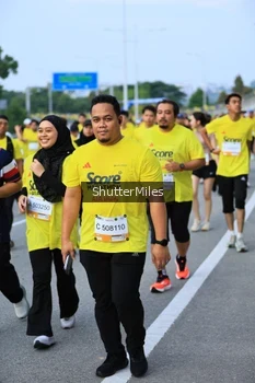 Runner Photo 2204302