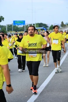 Runner Photo 2204303