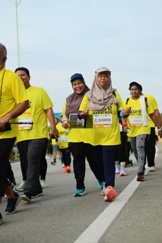 Runner Photo 2204435