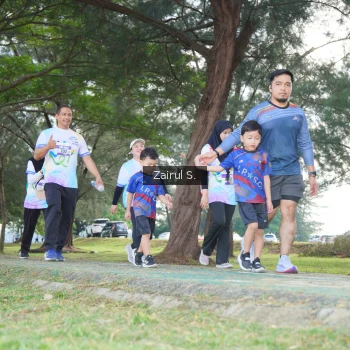 Runner Photo 2204564
