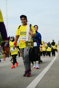 Runner Photo 2204710