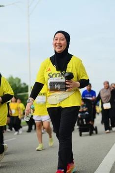 Runner Photo 2204847