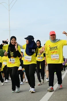 Runner Photo 2204896