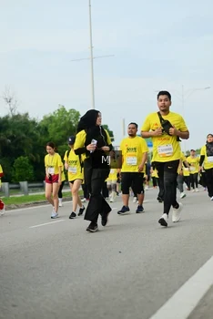 Runner Photo 2204962