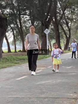 Runner Photo 2205079