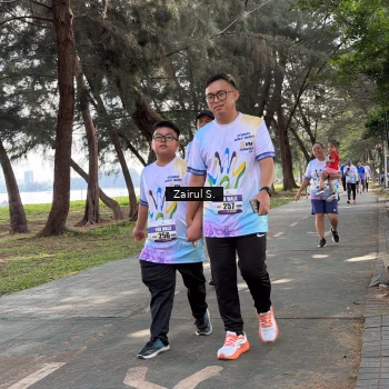 Runner Photo 2205145