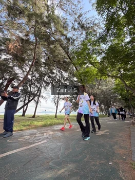 Runner Photo 2205176