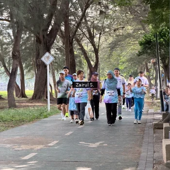 Runner Photo 2205279