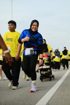 Runner Photo 2206139