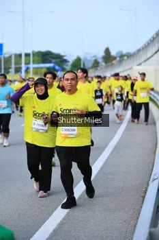 Runner Photo 2206510