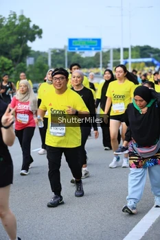 Runner Photo 2206515