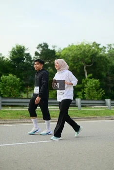 Runner Photo 2208332