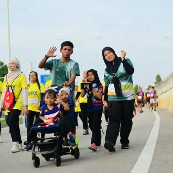 Runner Photo 2208678