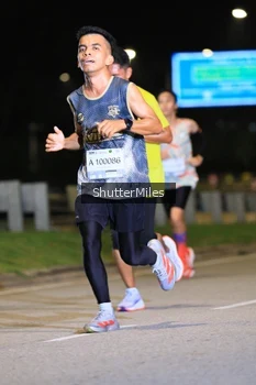 Runner Photo 2209639