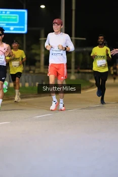 Runner Photo 2209675