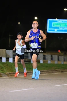 Runner Photo 2209817
