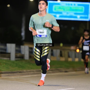 Runner Photo 2209844