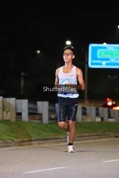 Runner Photo 2209886