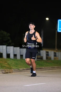 Runner Photo 2209888