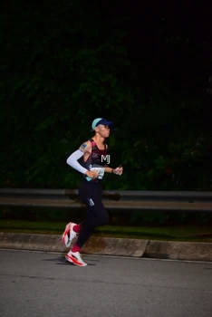 Runner Photo 2212678