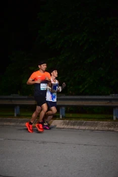 Runner Photo 2212684