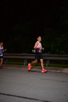 Runner Photo 2212686
