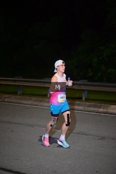 Runner Photo 2212701