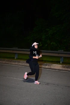 Runner Photo 2212702