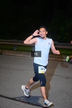 Runner Photo 2212706