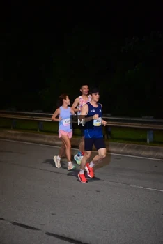 Runner Photo 2212761
