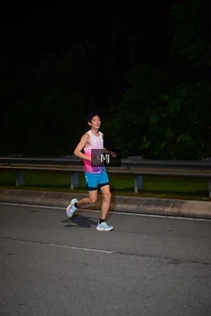 Runner Photo 2212764