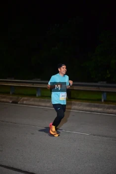 Runner Photo 2212770